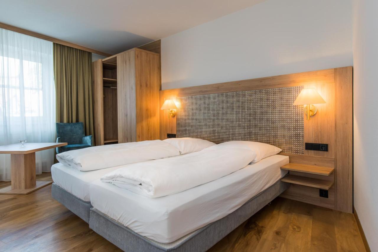 Hotel-Restaurant Heiligenstadter Hof Heiligenstadt in Oberfranken Exteriör bild