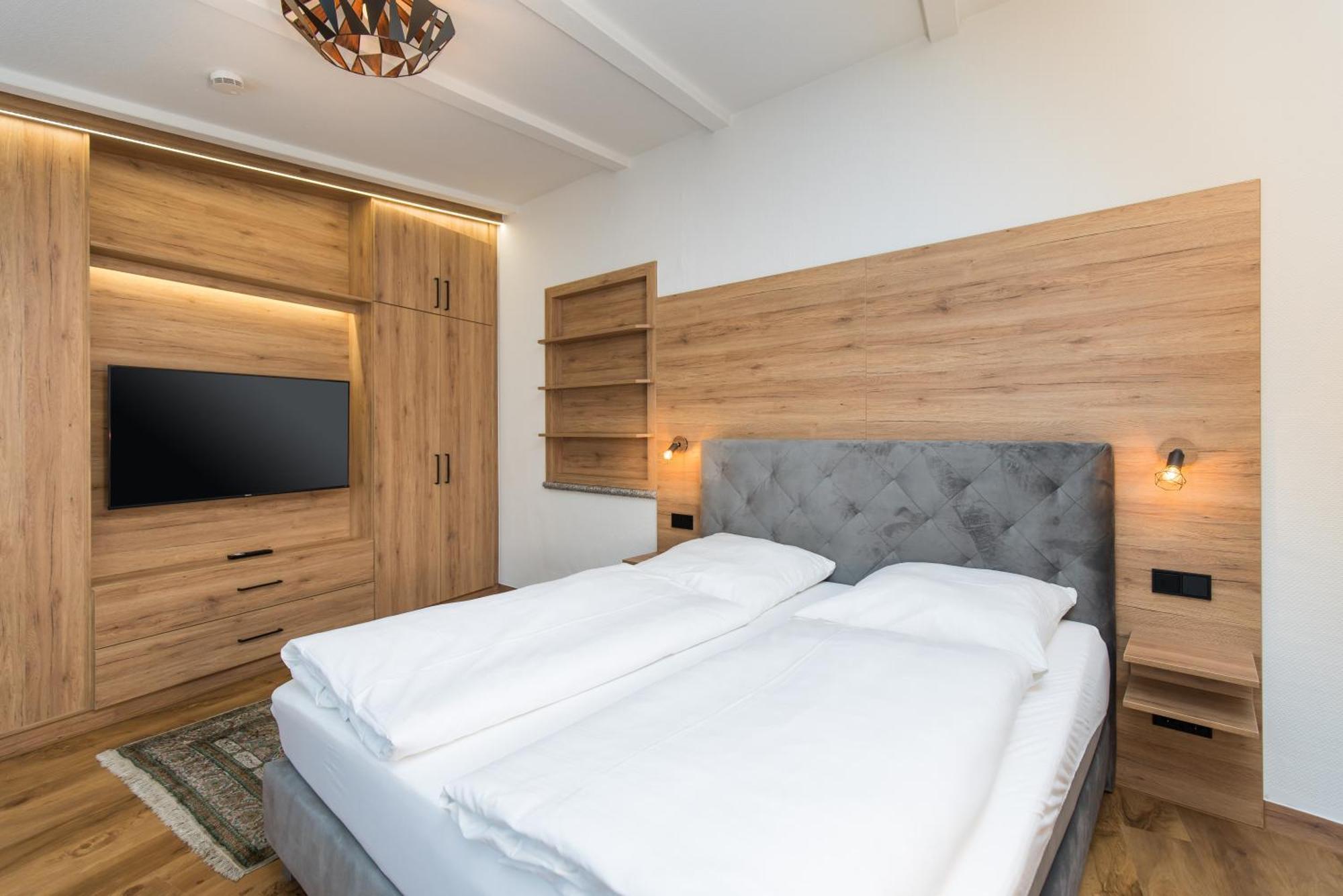 Hotel-Restaurant Heiligenstadter Hof Heiligenstadt in Oberfranken Exteriör bild