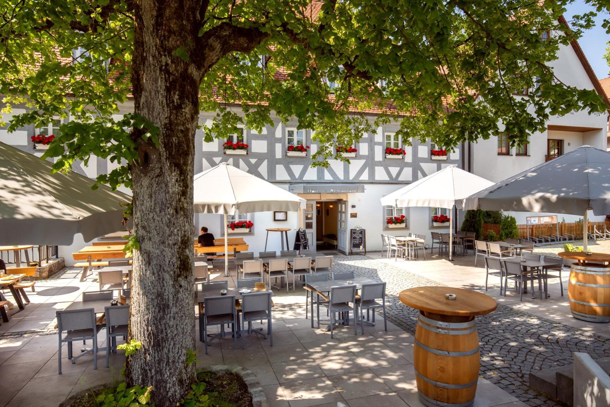 Hotel-Restaurant Heiligenstadter Hof Heiligenstadt in Oberfranken Exteriör bild